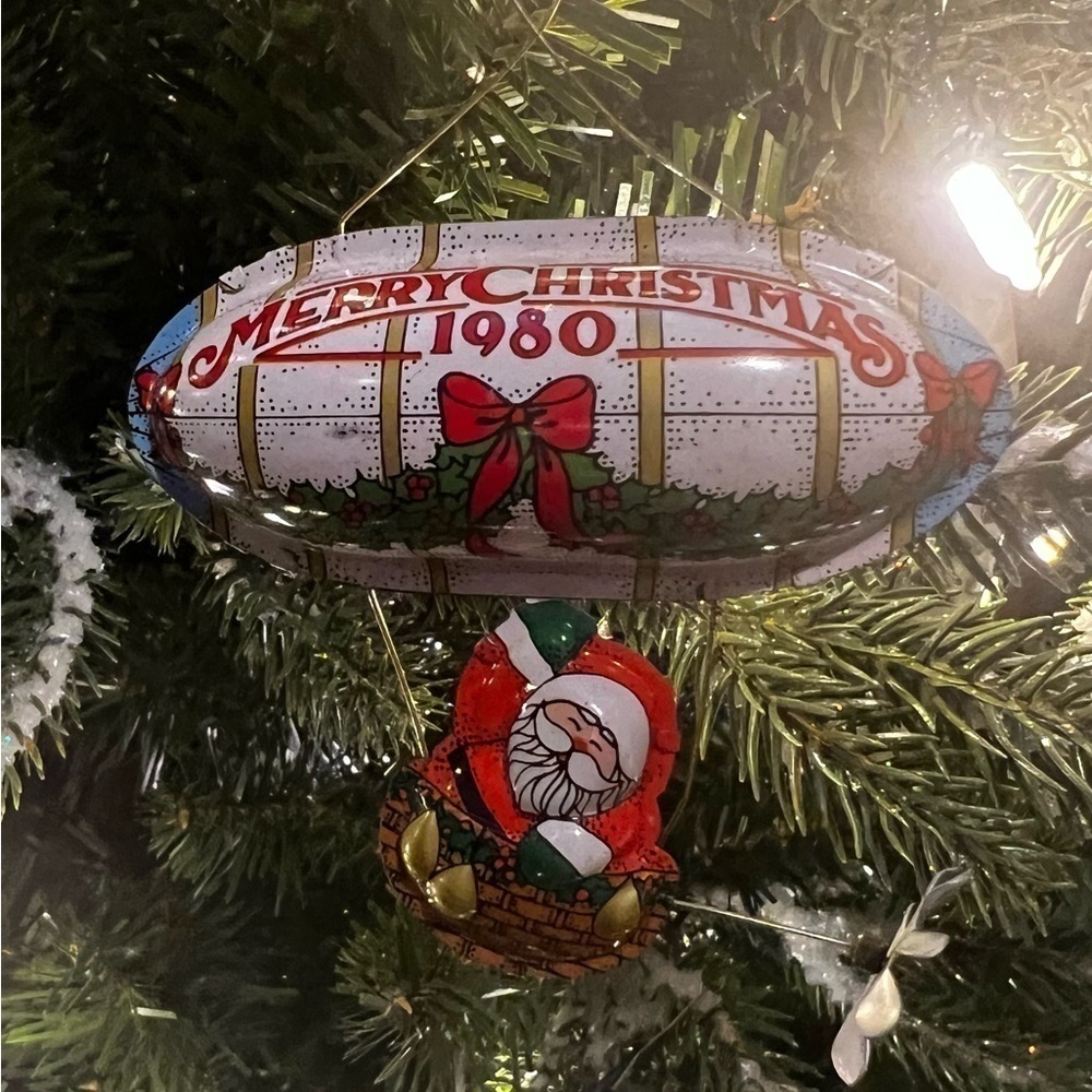 Hallmark Vintage Santa in a Hot Air Balloon with a Moving Propeller from 1980.